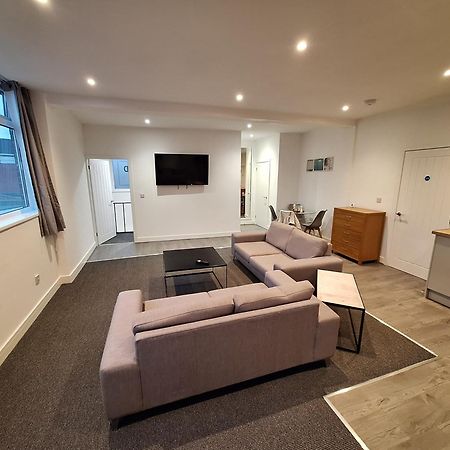 Apartamento Centre Of The Town Whitchurch  Exterior foto